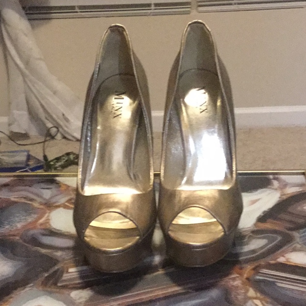 Heels sz 5.5